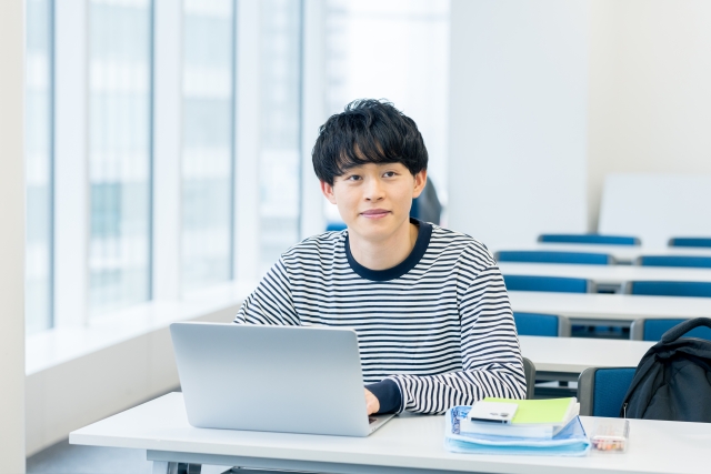 入会前のチェック必須!注意したいスクールの特徴は?