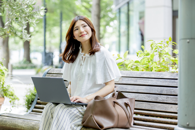 SNSデザイナーとWebデザイナーに向いている人の違い